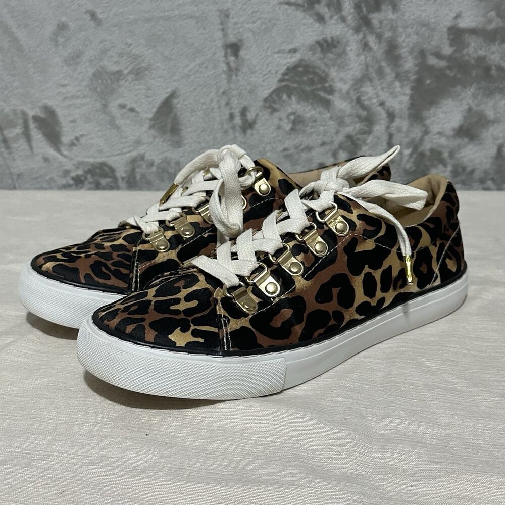 Lilly Pulitzer Hallie Sneaker Womens Size‎ 7 Animal Print Elevated Basics Preppy
